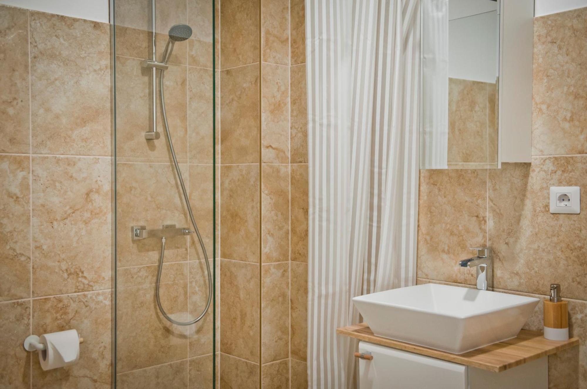 Sibiu Lotus Apartments Room photo